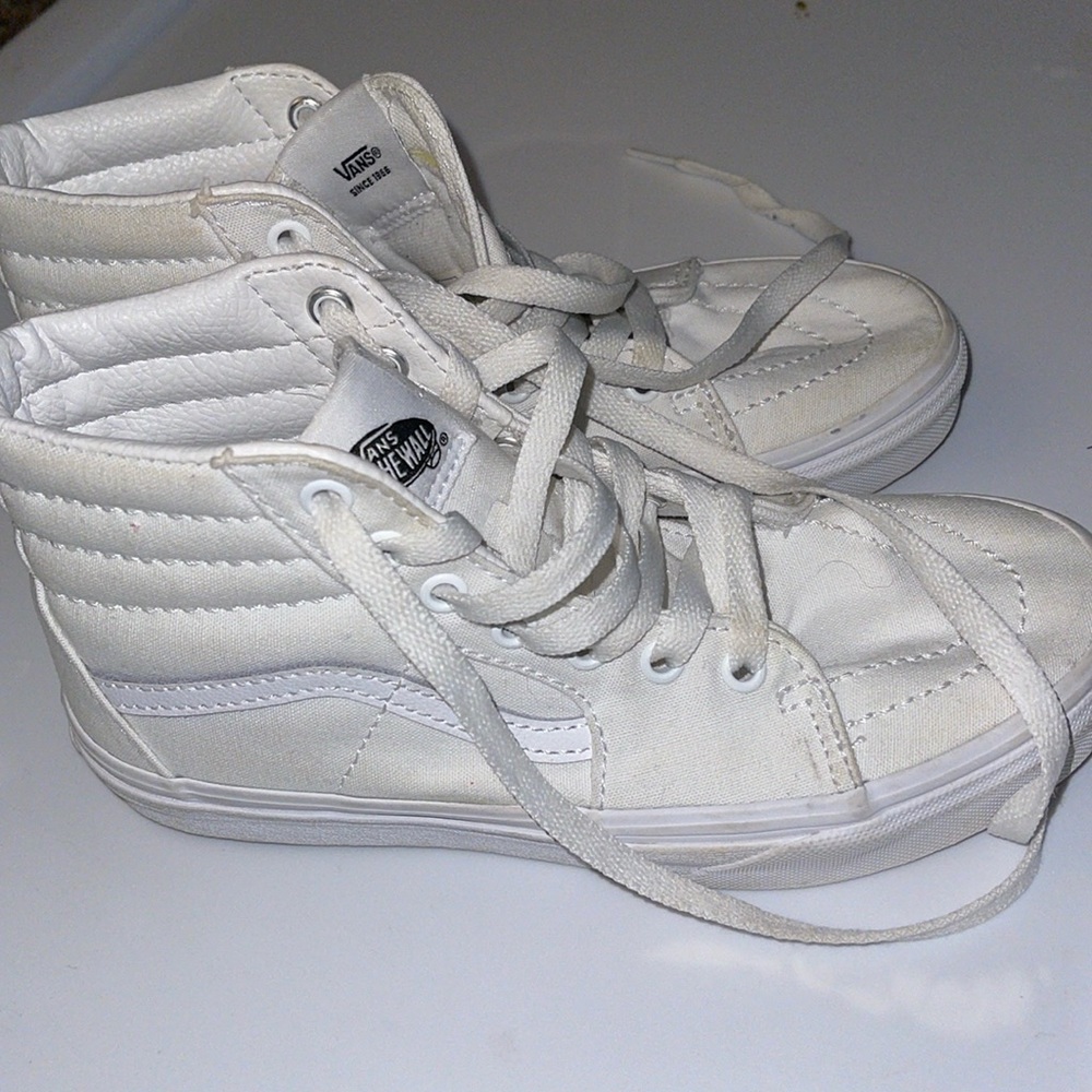 Kids Vans neutral shoe